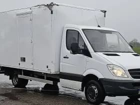 Mercedes-Benz Sprinter thumbnail 4