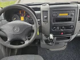 Mercedes-Benz Sprinter thumbnail 7