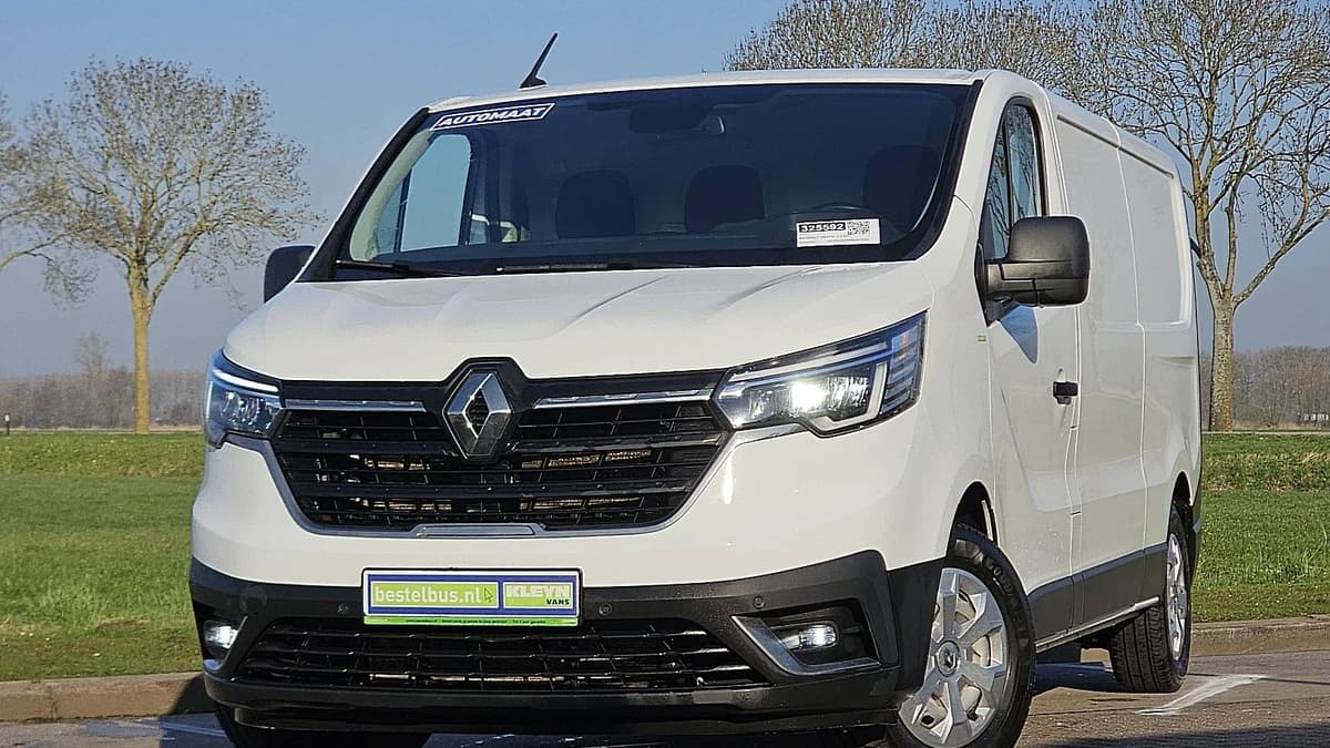 Renault Trafic — foto 1