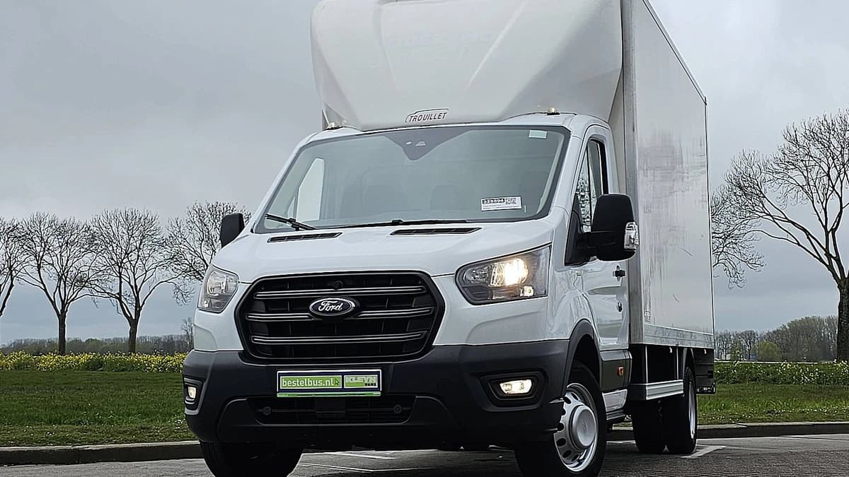 Ford Transit — foto 1