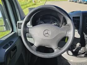 Mercedes-Benz Sprinter thumbnail 10