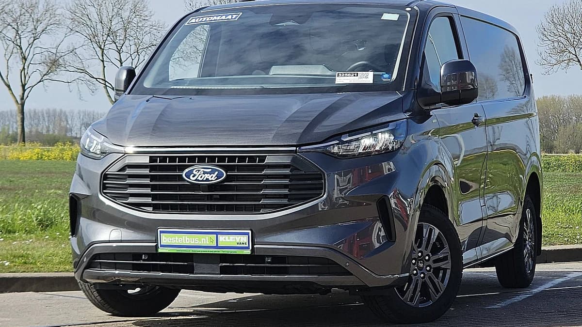 Ford Transit — foto 1