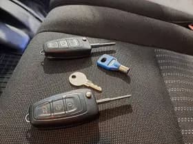 Ford Transit thumbnail 11