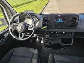 Mercedes-Benz Sprinter thumbnail 7