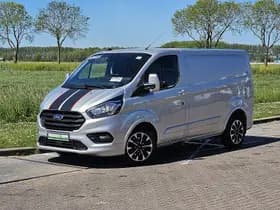 Ford Transit thumbnail 2