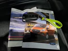 Ford Transit thumbnail 12