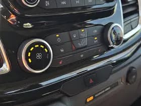 Ford Transit thumbnail 9