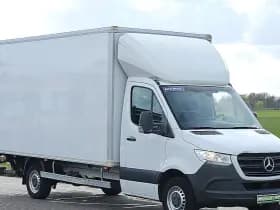 Mercedes-Benz Sprinter thumbnail 4