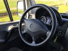 Mercedes-Benz Sprinter thumbnail 8