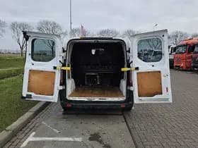 Ford Transit thumbnail 12