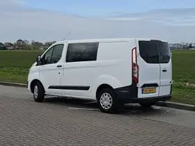 Ford Transit thumbnail 5
