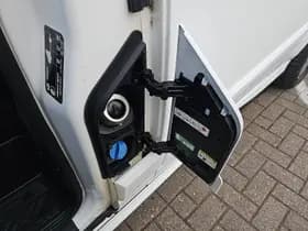 Ford Transit thumbnail 18