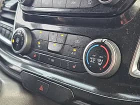 Ford Transit thumbnail 9