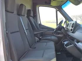 Mercedes-Benz Sprinter thumbnail 6