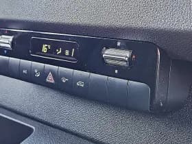 Mercedes-Benz Sprinter thumbnail 9