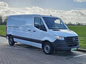 Mercedes-Benz Sprinter thumbnail 4