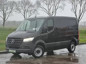 Mercedes-Benz Sprinter thumbnail 2
