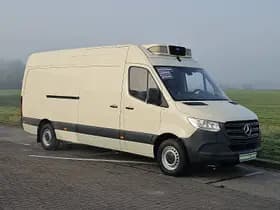 Mercedes-Benz Sprinter thumbnail 4