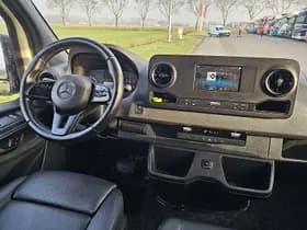Mercedes-Benz Sprinter thumbnail 7