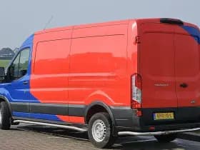 Ford Transit thumbnail 5