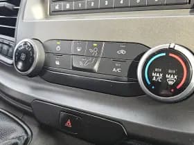 Ford Transit thumbnail 9