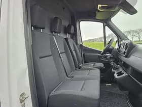 Mercedes-Benz Sprinter thumbnail 6