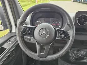 Mercedes-Benz Sprinter thumbnail 10