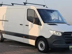 Mercedes-Benz Sprinter thumbnail 4