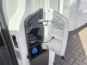 Volkswagen Crafter thumbnail 14