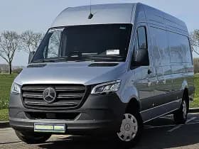 Mercedes-Benz Esprinter