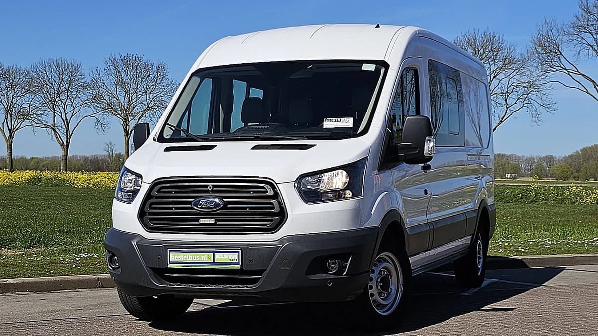 Ford Transit — foto 1