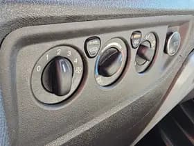 Ford Transit thumbnail 9