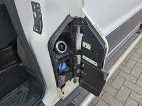 Ford Transit thumbnail 16