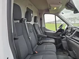 Ford Transit thumbnail 6