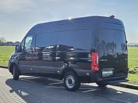 Mercedes-Benz Sprinter thumbnail 5