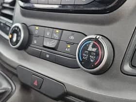 Ford Transit thumbnail 9