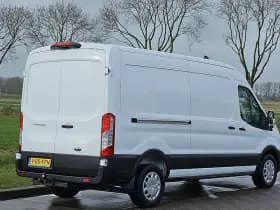 Ford Transit thumbnail 3