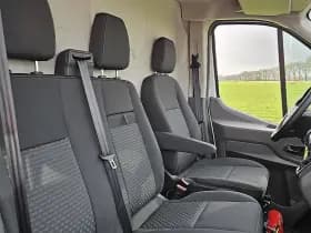 Ford Transit thumbnail 6