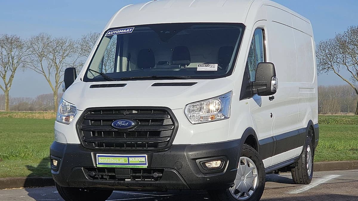 Ford Transit — foto 1