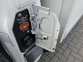 Mercedes-Benz Sprinter thumbnail 11