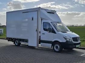 Mercedes-Benz Sprinter thumbnail 4
