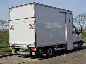 Mercedes-Benz Sprinter thumbnail 3