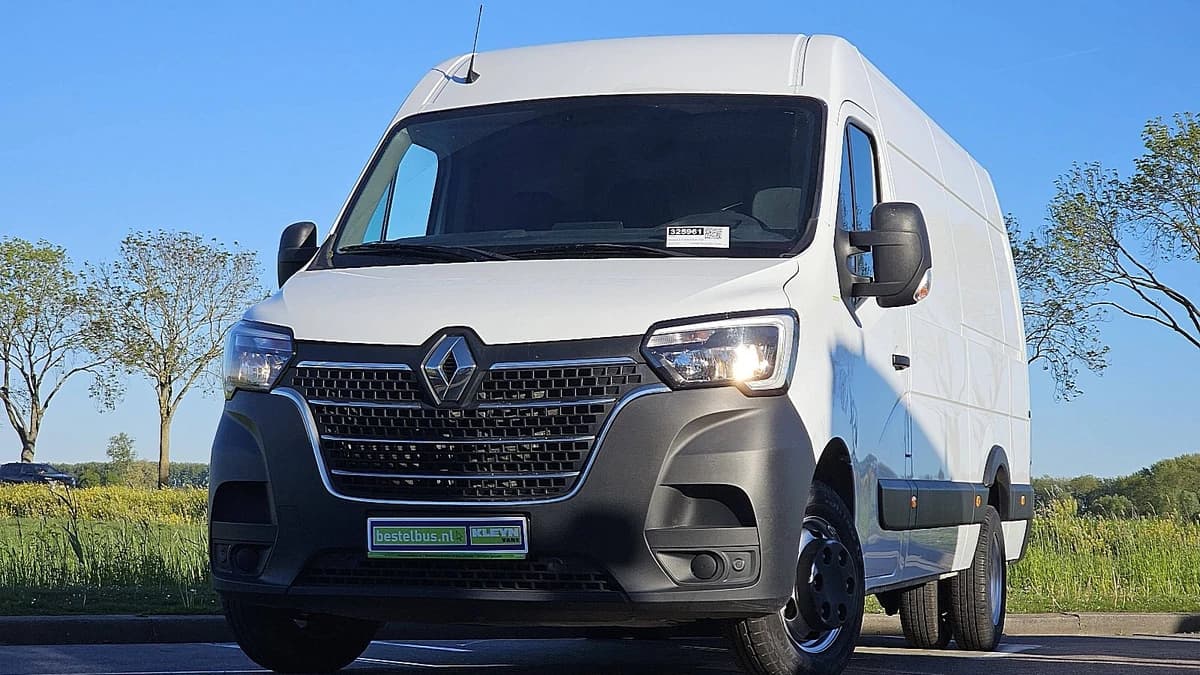 Renault Master — foto 1