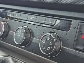 Volkswagen Transporter thumbnail 9