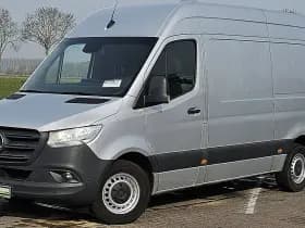 Mercedes-Benz Sprinter thumbnail 2