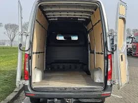 Mercedes-Benz Sprinter thumbnail 13