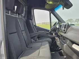 Mercedes-Benz Sprinter thumbnail 6