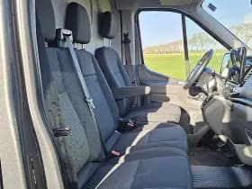 Ford Transit thumbnail 6