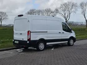 Ford Transit thumbnail 3