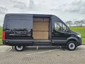 Mercedes-Benz Sprinter thumbnail 13